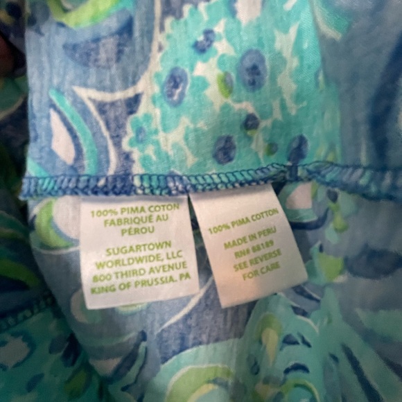 Lilly Pulitzer Pattern Henley - Picture 4 of 5